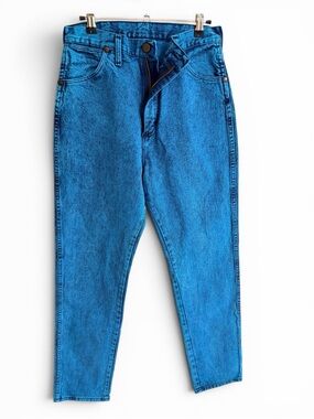 Wrangler Women's Straight Leg Jeans in Bright Blue
